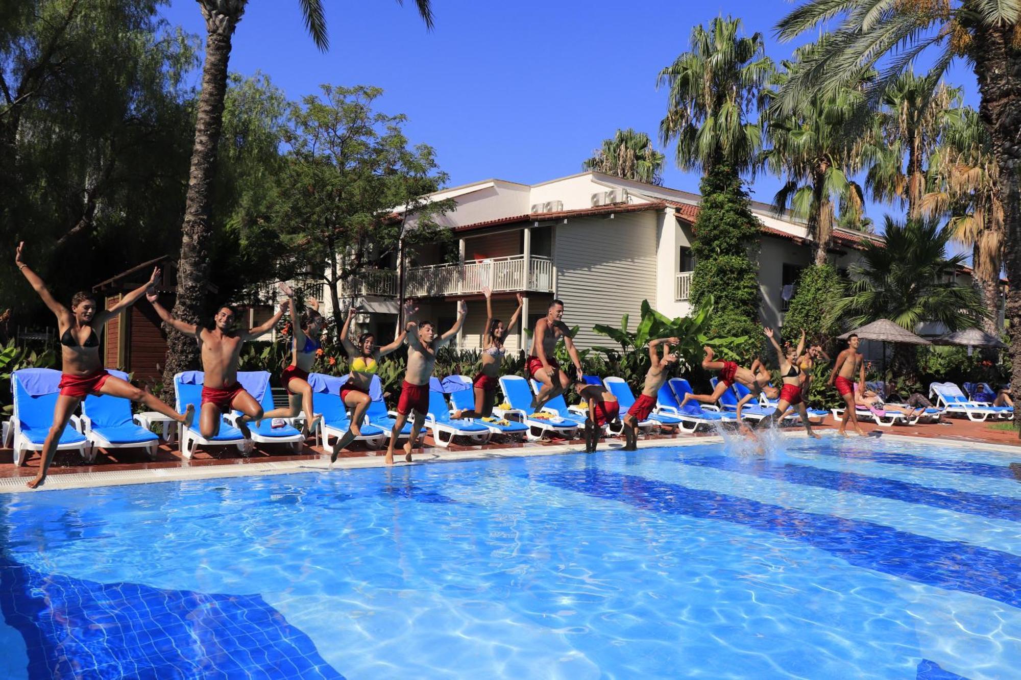 Aqua Fantasy Aquapark Hotel & Spa Kusadasi Exterior photo